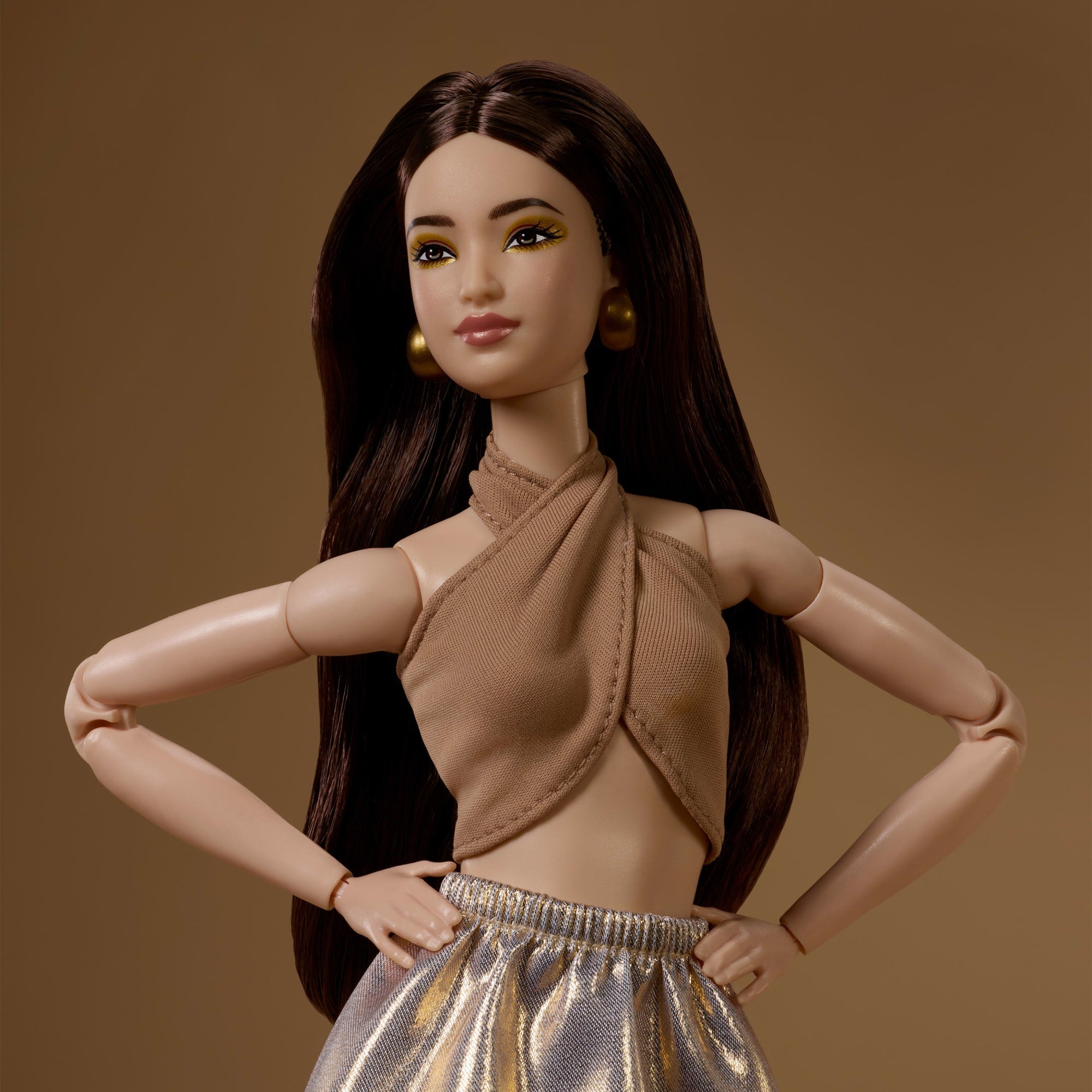Barbie Basics Collectible Doll, Model 06 With Brunette Hair in Shimmery Golden Skirt & Halter