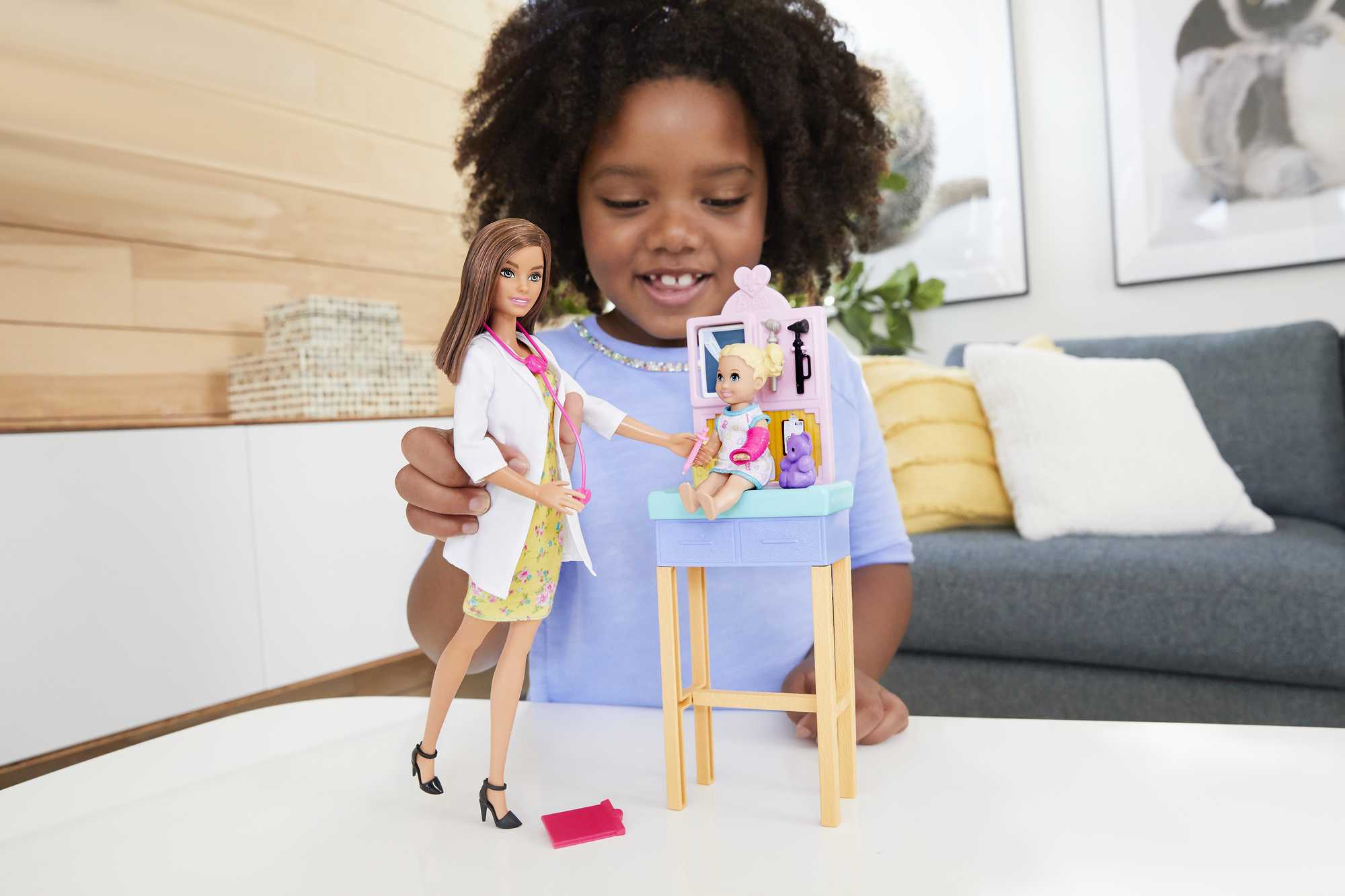 Barbie Métiers Pédiatre