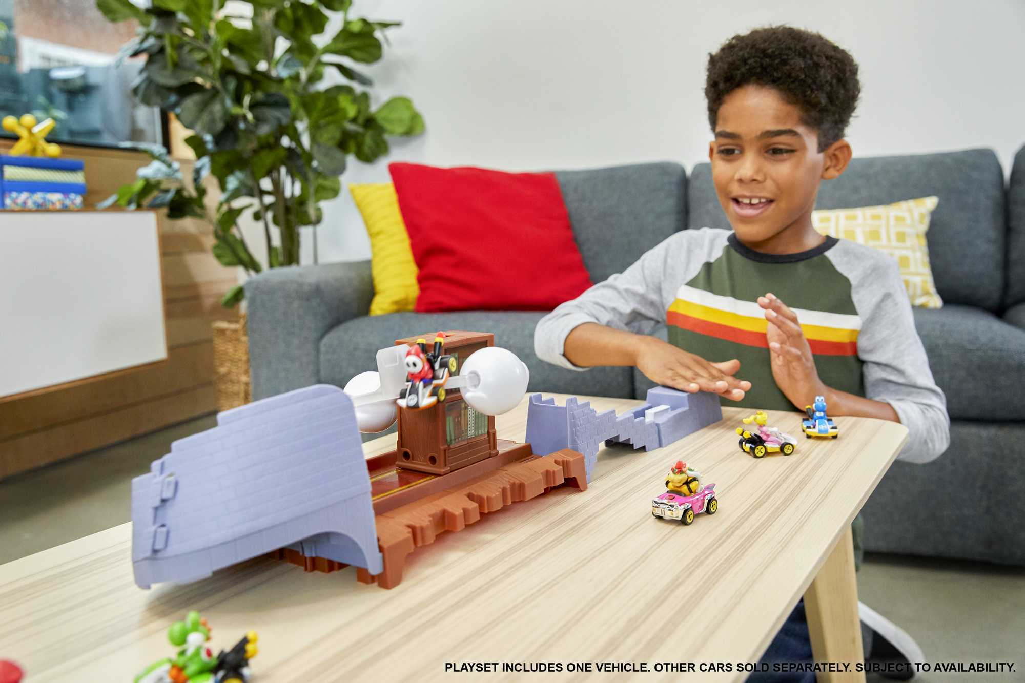 Hot Wheels Mario Kart Pista de Brinquedo Boo