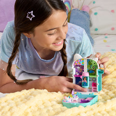Polly Pocket Micro Dolls And Playset, Gabby's Dollhouse Compact With 9 Accessories & Pet Cat Friends