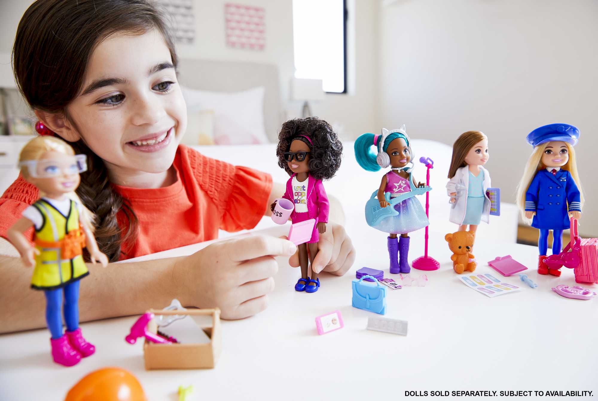 Barbie Chelsea Can Be Playset With Brunette Chelsea Doctor Doll