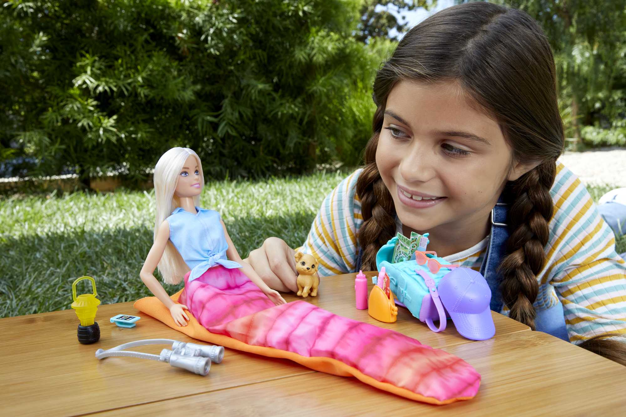 Barbie It Takes Two Coffret Barbie Vive Le Camping