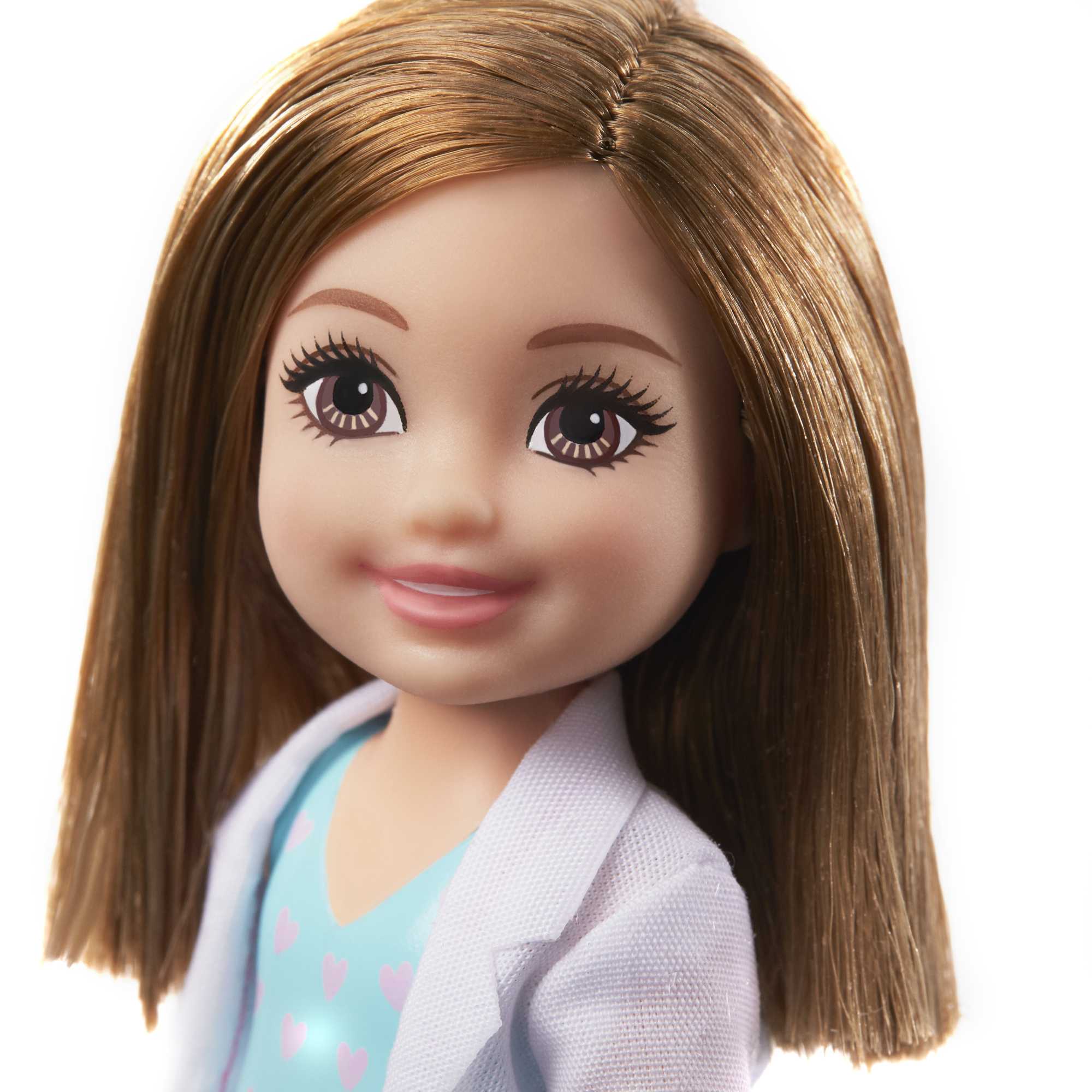 Barbie Chelsea Can Be Playset With Brunette Chelsea Doctor Doll