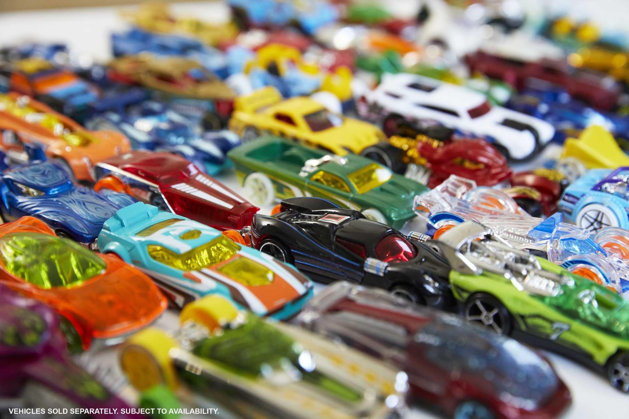 Hot Wheels Cars, Set Of 50 Toy Cars, Trucks & Aircraft in 1:64 Scale