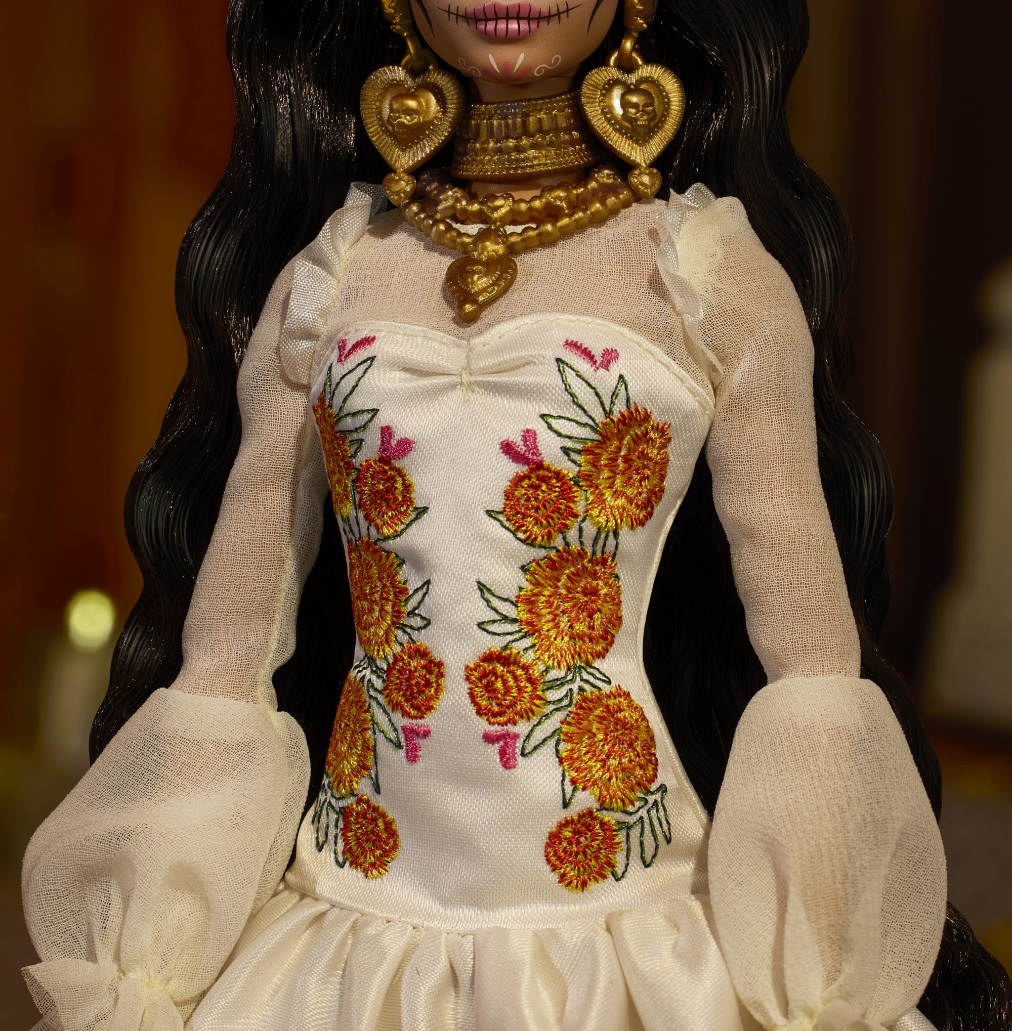 Barbie Signature Día De Muertos 2025 Collectible Doll in Ruffled Cream Gown