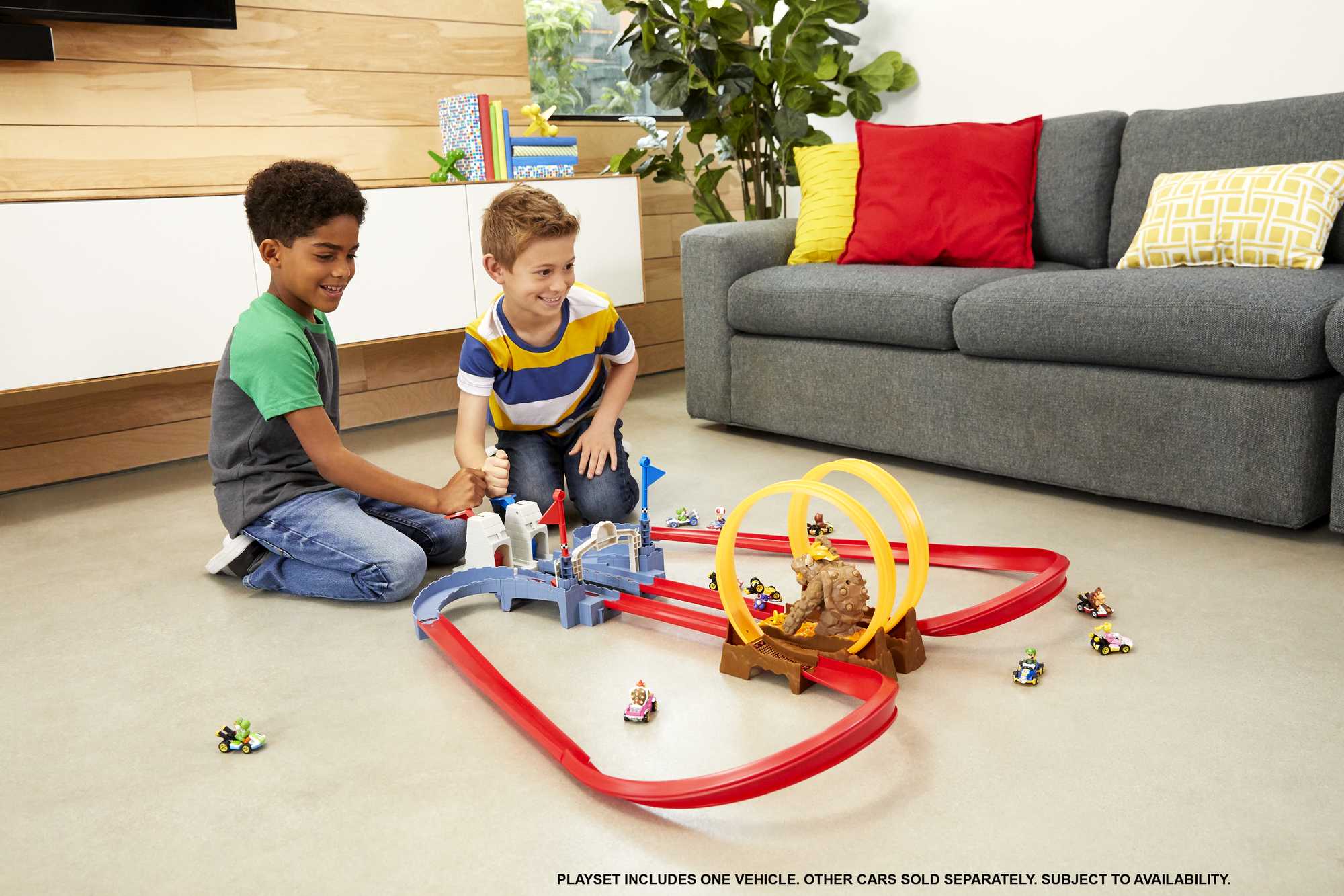 Hot Wheels Mario Kart Pista de Juguete Castillo de Bowser