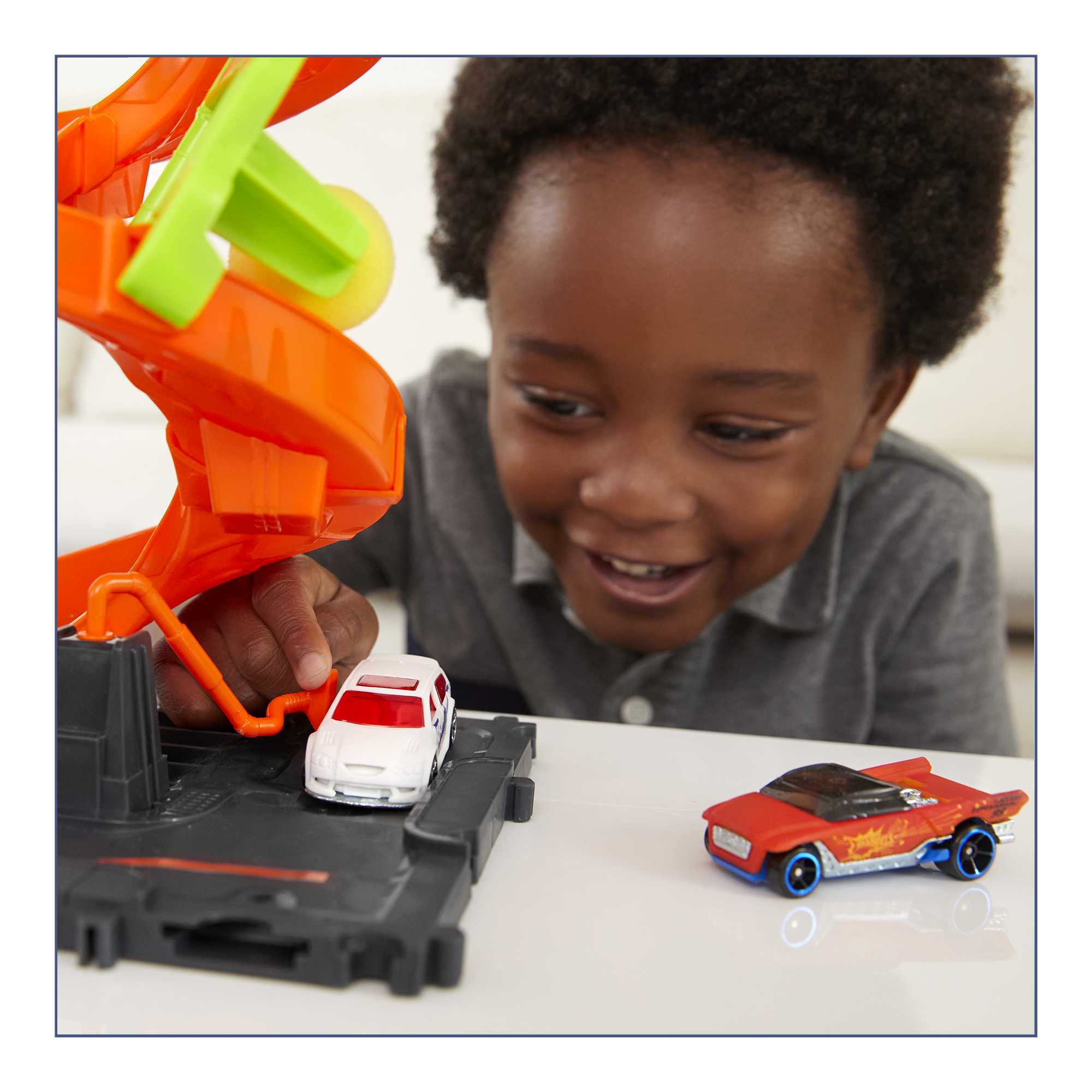 Hot Wheels Méga Tour Lave-Auto