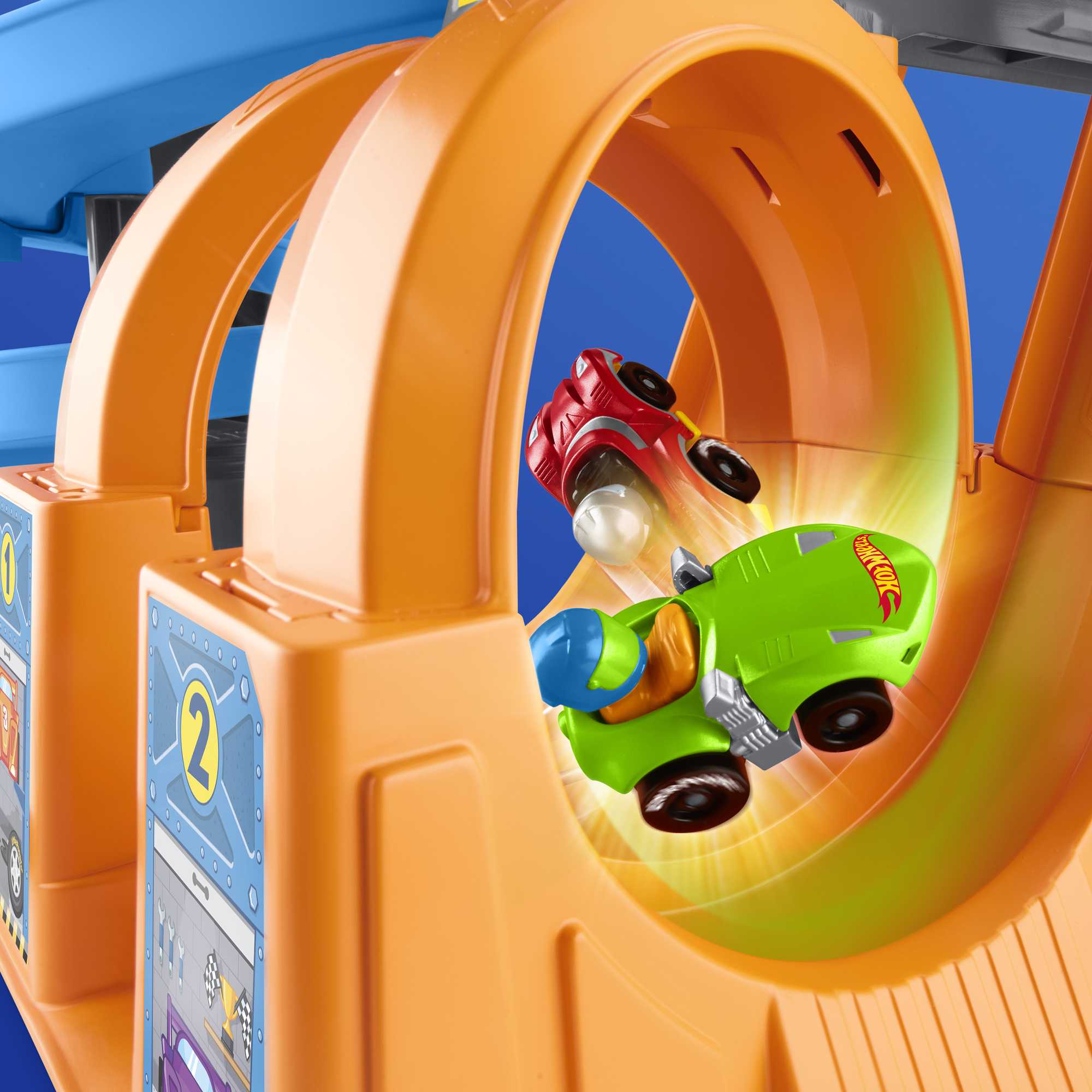 Little People Hot Wheels La Tour des Boucles de Course