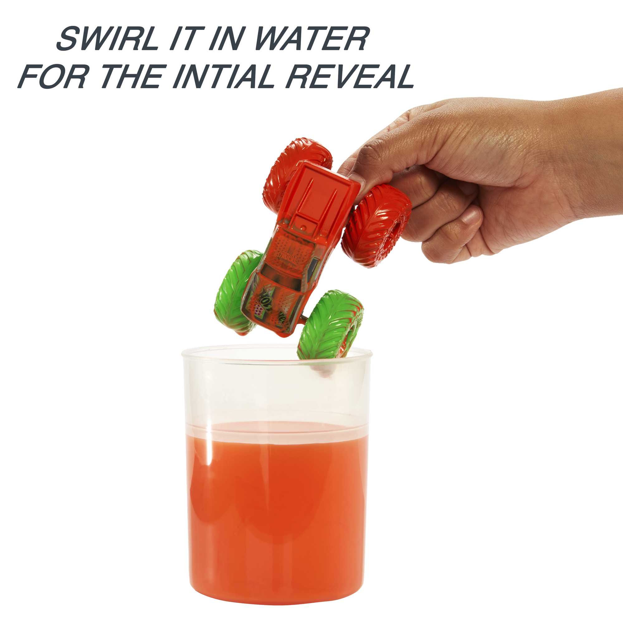 Hot Wheels Monster Trucks Color Reveal Truck, 1:64 Scale Color- Shifting Toy Truck With 2 Cups, Lid & Crushed Car Water Blaster