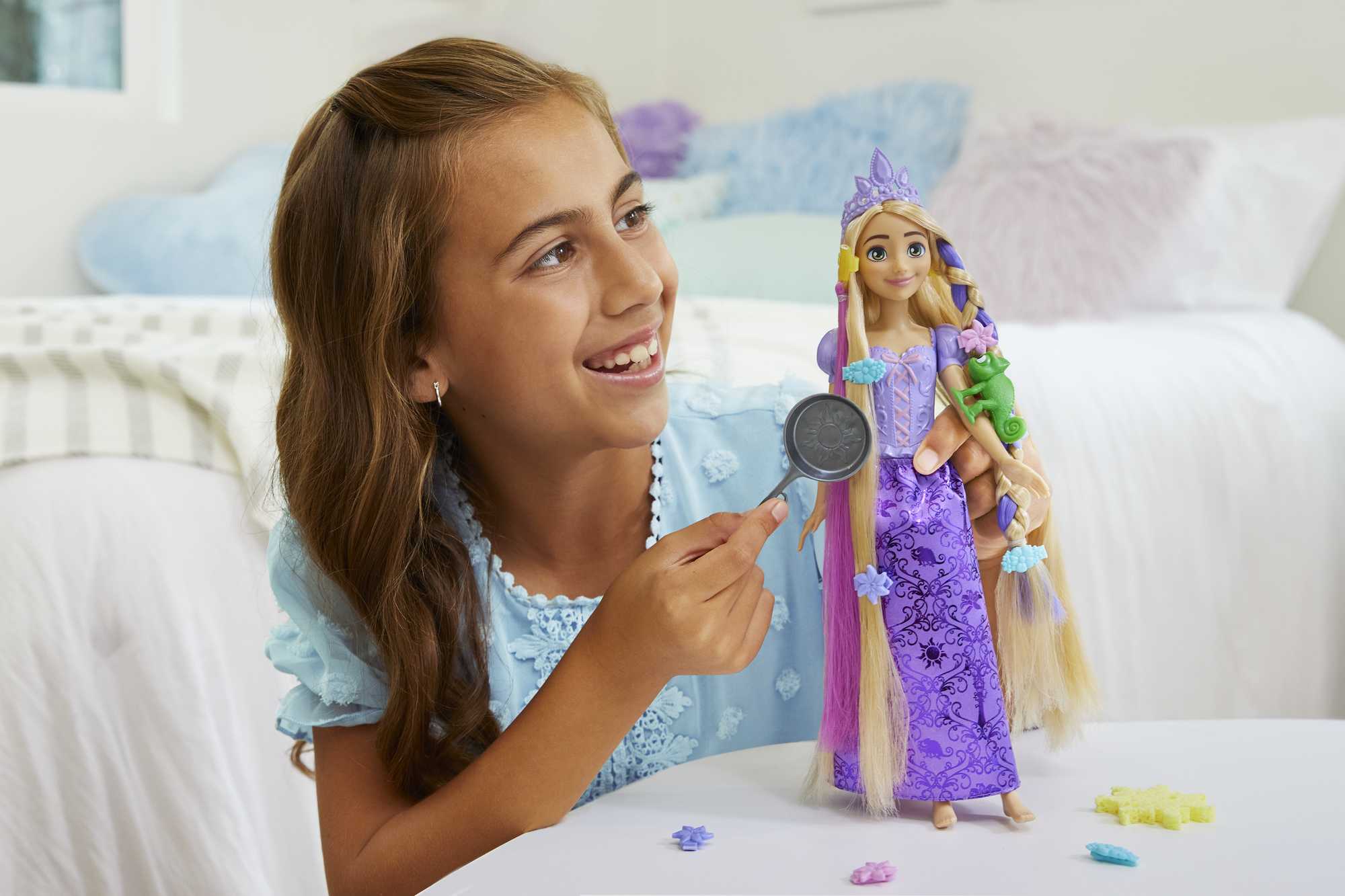 Disney Princess Toys, Rapunzel Fairy-Tale Hair™ Doll and Accessories